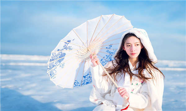 佛冈试管代怀生子多少钱一个？助孕之路的费用分析与方案选择